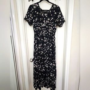 Button Down Maxi Dress. Black with White Flowers. Size Medium.